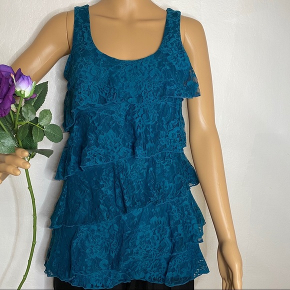 Express Tops - Express • Teal lace overlay sleeveless top